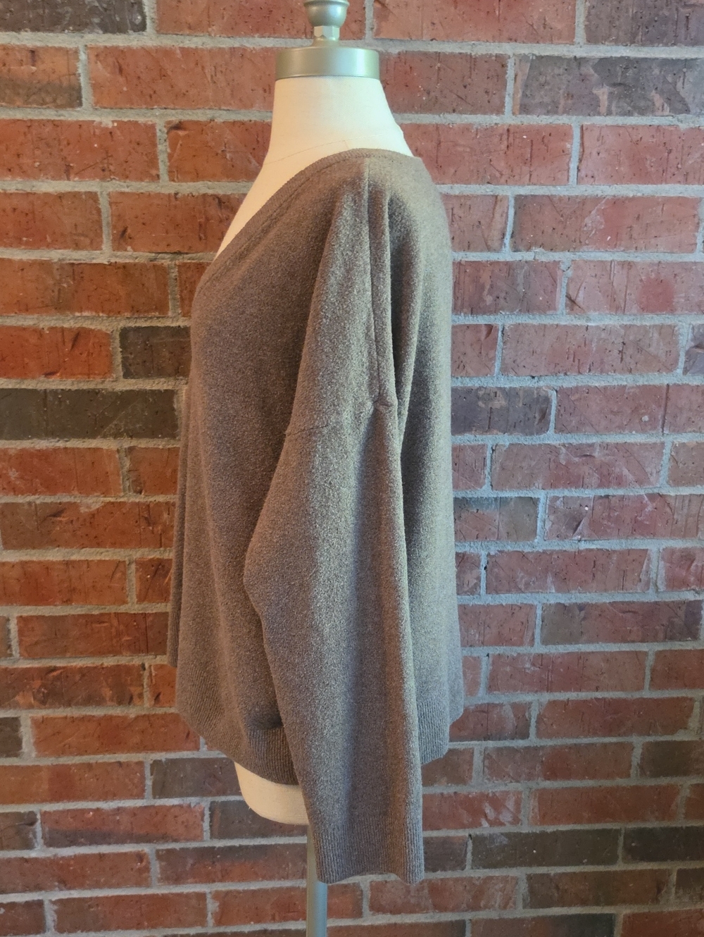 GAP Womens Cafe Brown V Neck Pullover Sweater GUC XL - Picture 3 of 8